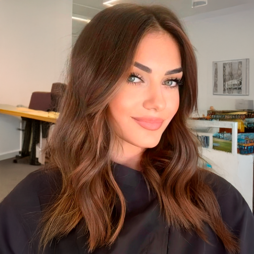 Topper de cabello natural de 35,5 cm con base de seda – Rubio oscuro de raíz