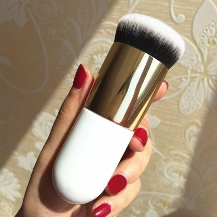 Flawless Finish Foundation Brush - Lyvelle